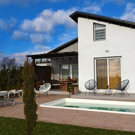 Iris 3 Villa Paralía Dış mekan fotoğraf