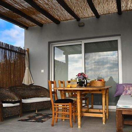 Iris 3 Villa Paralía Dış mekan fotoğraf
